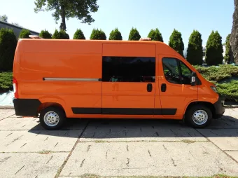 Peugeot Boxer brygadówka 120KM M94132 - bok prawy