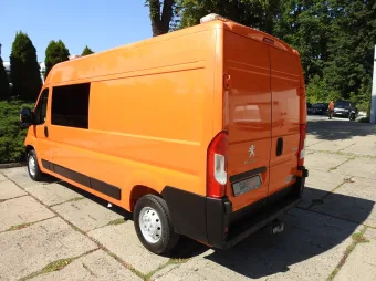 Peugeot Boxer brygadówka 120KM M94132 - bok tyl