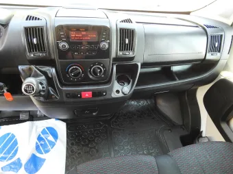 Peugeot Boxer brygadówka 110KM D89973 - licznik