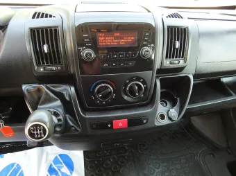 Peugeot Boxer brygadówka 110KM D89973 - panel
