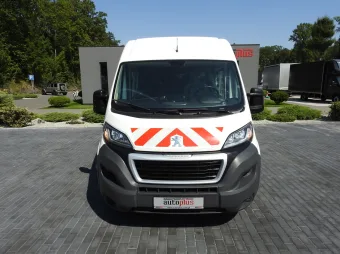 Peugeot Boxer brygadówka 110KM D89973 - przod