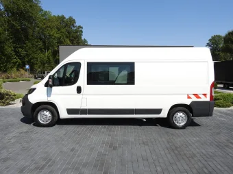 Peugeot Boxer brygadówka 110KM D89973 - tyl