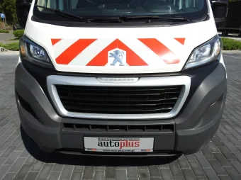 Peugeot Boxer brygadówka 110KM D89973 - zabudowa