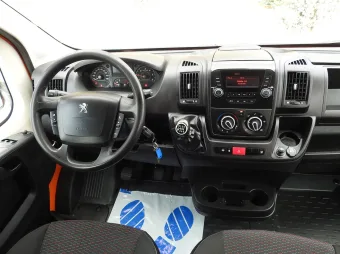 Peugeot Boxer doka skrzynia 140KM N56224 - licznik