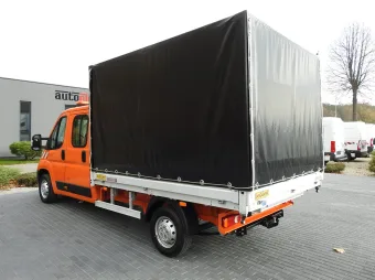 Peugeot Boxer doka skrzynia 140KM N56224 - tył środek zabudowy