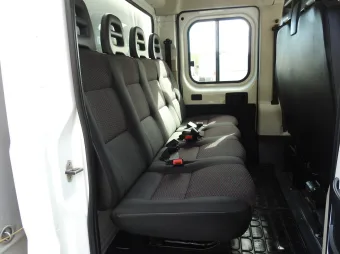 Peugeot Boxer doka skrzynia 140KM P77198 - fotel pasazera