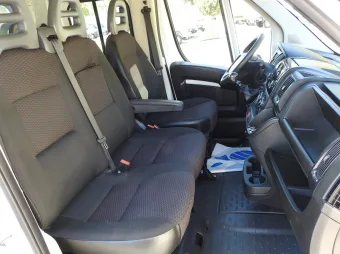 Peugeot Boxer doka skrzynia 140KM P77198 - podsufitka