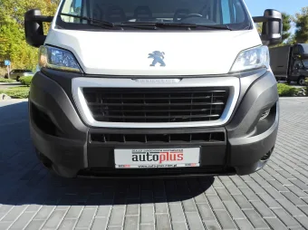 Peugeot Boxer doka skrzynia 140KM P77198 - tyl zabudowy