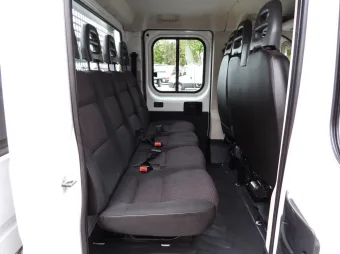 Peugeot Boxer doka skrzynia 140KM N13693 - wnetrze
