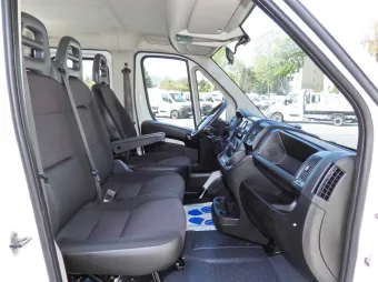 Peugeot Boxer doka wywrotka 140KM M66270 - detal