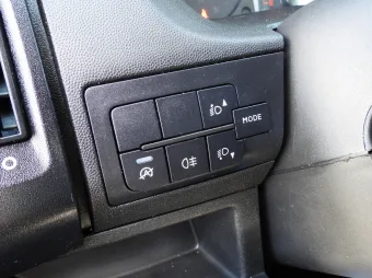 Peugeot Boxer doka wywrotka 140KM M66270 - licznik