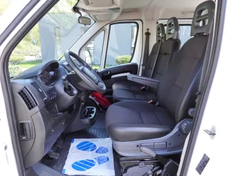Peugeot Boxer doka wywrotka 140KM M66270 - radio