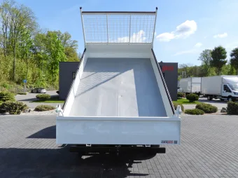 Peugeot Boxer doka wywrotka 140KM M66270 - zabudowa