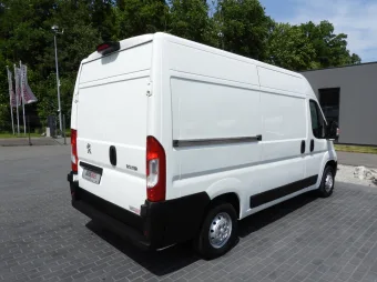 Peugeot Boxer furgon chłodnia 130KM G23135 - bok zabudowy