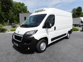 Peugeot Boxer furgon chłodnia 130KM G23135 - przod lewy