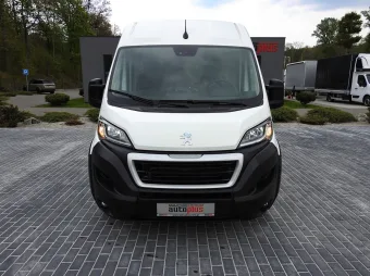 Peugeot Boxer furgon chłodnia 135KM S45902 - przod
