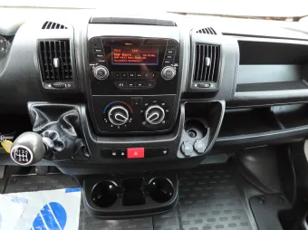 Peugeot Boxer furgon chłodnia 130KM G23135 - wyposazenie