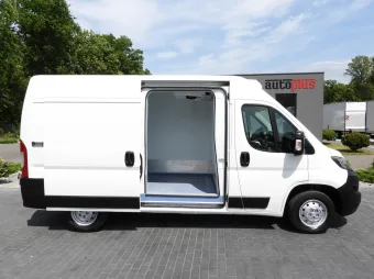 Peugeot Boxer furgon chłodnia 130KM G23135 - zaladunek