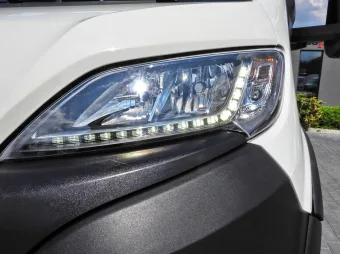 Peugeot Boxer kontener chłodnia 8 palet 165KM R53545 - kierownica