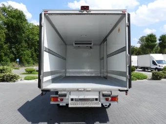Peugeot Boxer kontener chłodnia 8 palet 165KM R53545 - podwozie