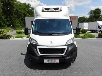 Peugeot Boxer kontener chłodnia 8 palet 165KM R53545 - przod
