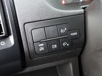Peugeot Boxer kontener chłodnia 8 palet 140KM T95441 - radio