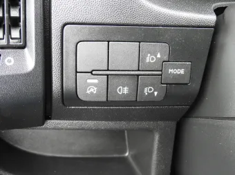 Peugeot Boxer kontener winda 8 palet 140KM V05055 - kierownica