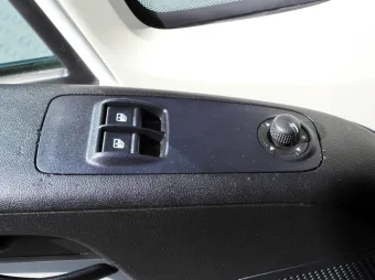 Peugeot Boxer kontener winda 8 palet 130KM K24965 - radio