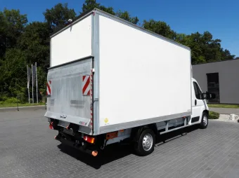 Peugeot Boxer kontener winda 8 palet 130KM K24965 - tyl zabudowy