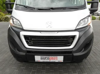 Peugeot Boxer skrzynia plandeka 10 palet 165KM W36052 - bok zabudowy