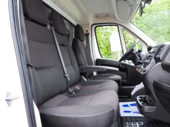 Peugeot Boxer skrzynia plandeka 10 palet 165KM W36052 - konsola