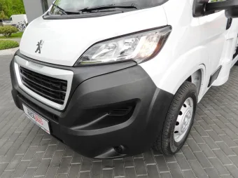 Peugeot Boxer skrzynia plandeka 10 palet 165KM W36052 - podwozie