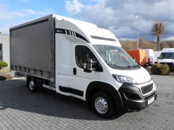 Peugeot Boxer skrzynia plandeka 8 palet 165KM R30116 - przod prawy