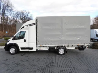 Peugeot Boxer skrzynia plandeka 8 palet 165KM R30116 - tyl