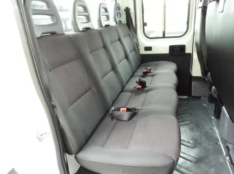 Peugeot Boxer wywrotka trojstronna 165KM S62476 - drzwi