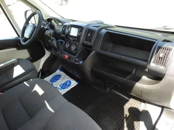 Peugeot Boxer wywrotka trojstronna 130KM 806753 - podsufitka