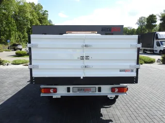 Peugeot Boxer wywrotka trojstronna 130KM 806753 - podwozie