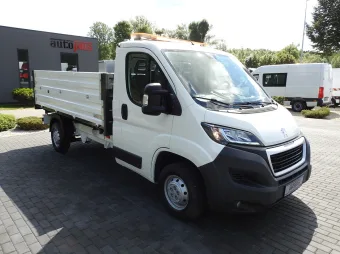 Peugeot Boxer wywrotka trojstronna 130KM 806753 - przod prawy