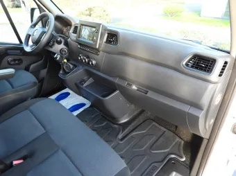 Renault Master brygadówka 180KM 185498 - detal