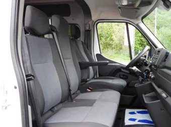 Renault Master brygadówka 165KM 434867 - detal