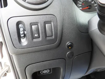 Renault Master brygadówka 145KM 055103 - kabina