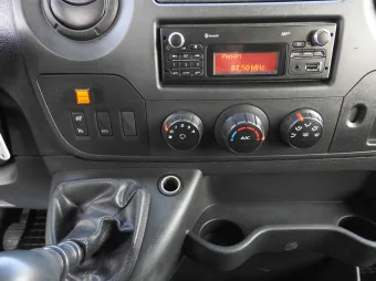 Renault Master brygadówka 130KM 734027 - radio
