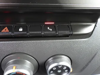 Renault Master brygadówka 140KM 887752 - schowki