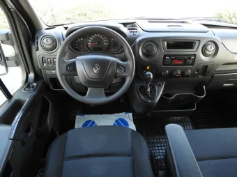 Renault Master brygadówka 130KM 734027 - siedzenia