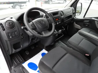 Renault Master brygadówka 130KM 727520 - srodek