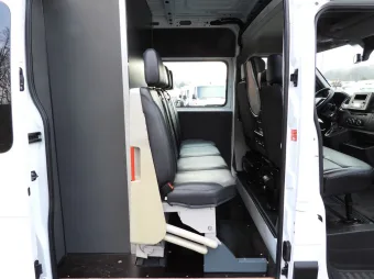 Renault Master brygadówka 145KM 081895 - wnetrze