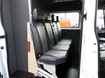 Renault Master brygadówka 145KM 081895 - wnetrze