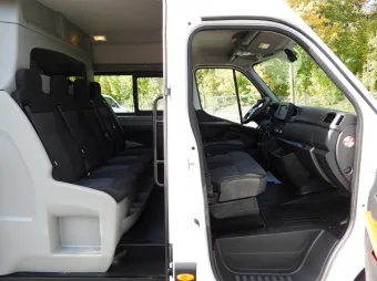 Renault Master brygadówka 135KM 326796 - wnetrze