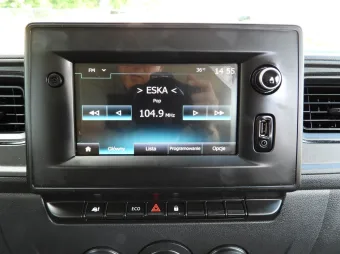 Renault Master brygadówka 135KM 459296 - wnetrze