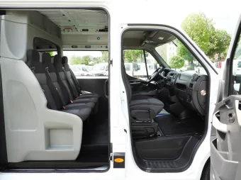 Renault Master brygadówka 165KM 655108 - wnetrze